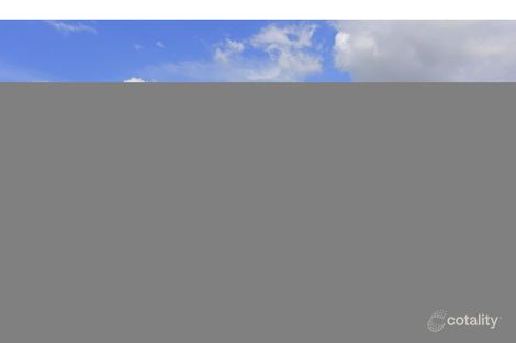 Property photo of 19 Hilltop Parade Avoca QLD 4670
