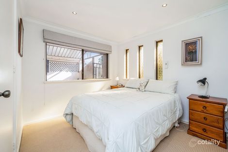 Property photo of 52 Allamanda Way Forrestfield WA 6058