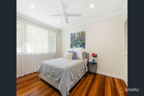 Property photo of 31 Fallbrook Street Kenmore QLD 4069