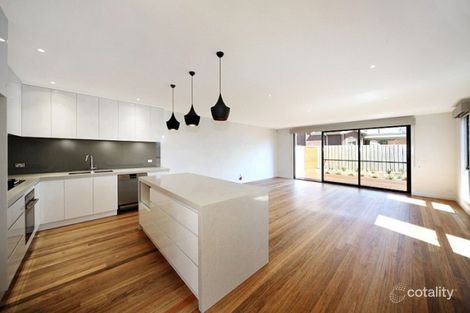 562 Waverley Rd, Malvern East, VIC 3145