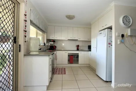 Property photo of 18 Baker Finch Drive Bargara QLD 4670