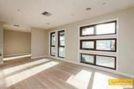 Property photo of 22 Stapley Crescent Altona North VIC 3025