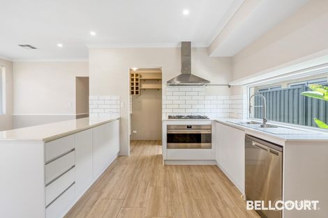 Property photo of 8 Aventurine Road Treeby WA 6164