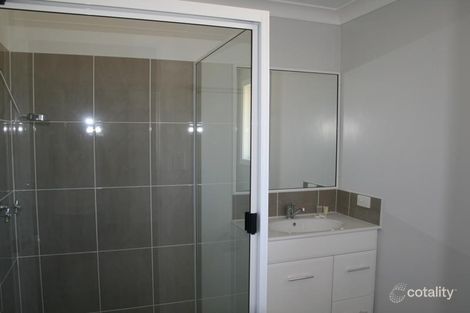 Property photo of 5 Sweetapple Drive Miles QLD 4415