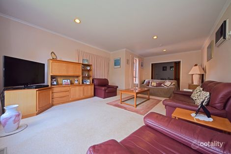 Property photo of 26 Folkestone Road Glen Waverley VIC 3150