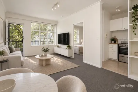 17/13 Crimea St, St Kilda, VIC 3182