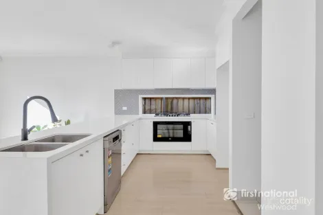 Property photo of 10 Wagner Drive Werribee VIC 3030