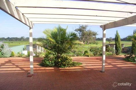 Property photo of 30 Avon Crescent Viveash WA 6056