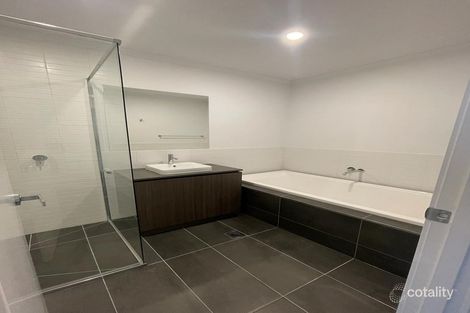 Property photo of 5 Higgins Walk St Albans VIC 3021