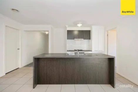 Property photo of 3 Phila Place Brookfield VIC 3338