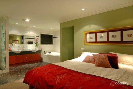 Property photo of 10 Wichmann Road Attadale WA 6156