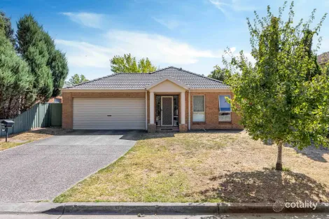 20 Norfolk Ave, Lake Gardens, VIC 3355
