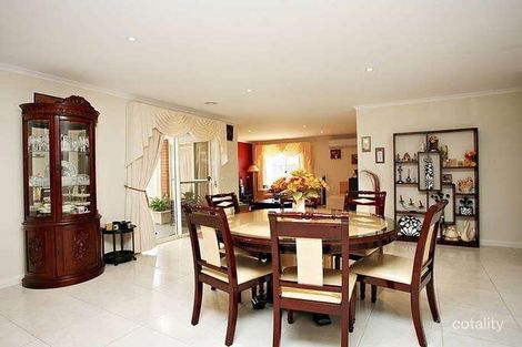 Property photo of 7 Clitheroe Green Derrimut VIC 3026