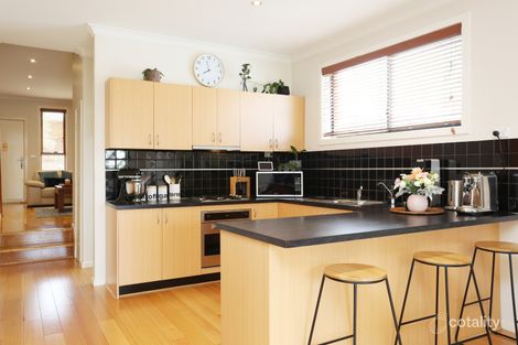 Property photo of 1/65 Wilson Street Moonee Ponds VIC 3039