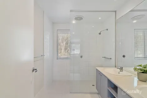 Property photo of 51 Malone Loop Meadow Springs WA 6210