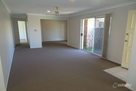 2/36 Kenny Dr, Labrador, QLD 4215