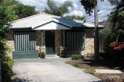 Property photo of 28 Parramatta Street Manly QLD 4179