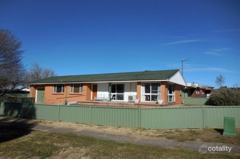 Property photo of 17 Rosebery Place Blayney NSW 2799