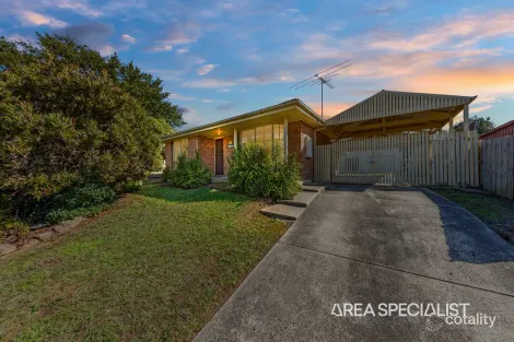 23 Montclaire Ct, Pakenham, VIC 3810