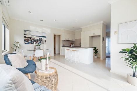 Property photo of 2/18 Clarkestown Avenue Mount Eliza VIC 3930