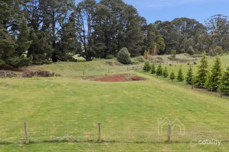 3 Red Dog Ct, Trentham, VIC 3458