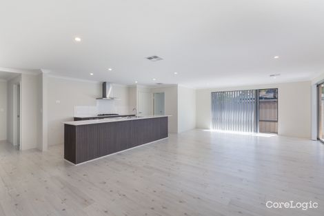 Property photo of 1 Rangeview Court Maddington WA 6109