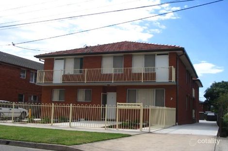 7 Olive St, Kingsgrove, NSW 2208