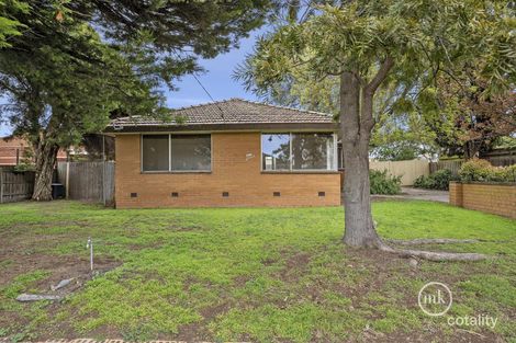 Property photo of 1 Spring Valley Avenue Craigieburn VIC 3064