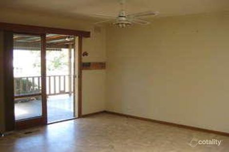 Property photo of 4 Irvine Crescent Yarra Glen VIC 3775