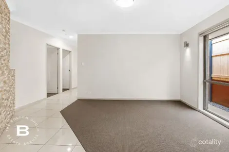 Property photo of 9 Banya Crescent Springfield Lakes QLD 4300