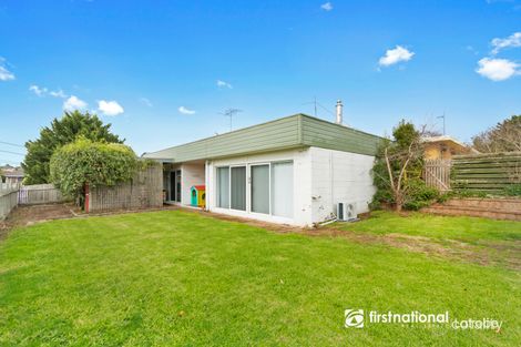 16 Birch Dr, Churchill, VIC 3842