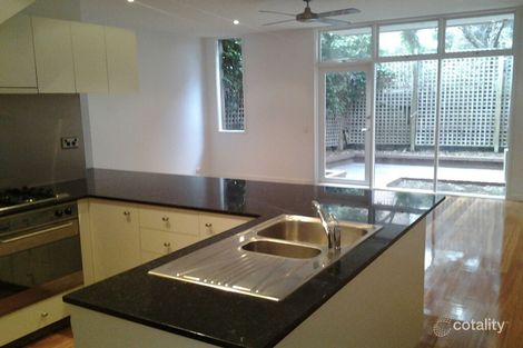 Property photo of 36 Longmore Street St Kilda West VIC 3182