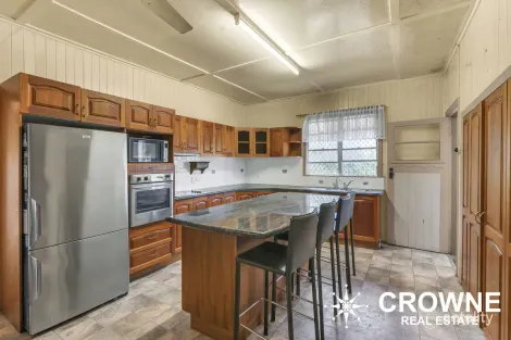 Property photo of 131 Mahons Road Pine Mountain QLD 4306