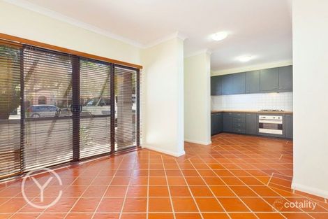 3/10 Swan St, North Fremantle, WA 6159