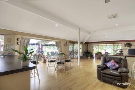 Property photo of 42 Askrigg Road Gidgegannup WA 6083