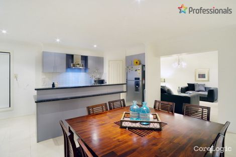 Property photo of 16 Bursaria Drive Caroline Springs VIC 3023