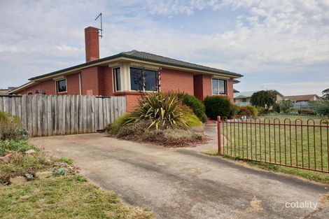 2 Chichester Dr, Devonport, TAS 7310