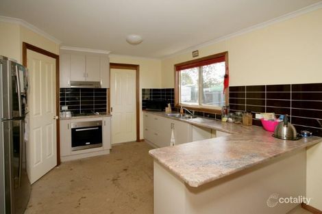 Property photo of 73 Iverach Street North Coolamon NSW 2701