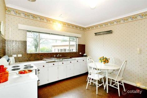 Property photo of 14 Andrews Street Burwood VIC 3125