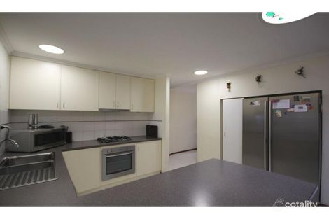 Property photo of 4 Sarah Place Usher WA 6230