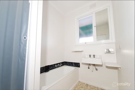 Property photo of 8 Halsbury Street Hadfield VIC 3046