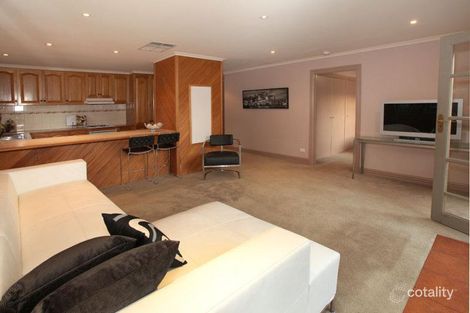 Property photo of 1/10 Cook Road Mitcham VIC 3132