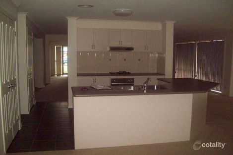 Property photo of 6 Thomas Place Carrum Downs VIC 3201