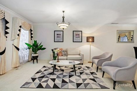 Property photo of 115 Telopea Crescent Mill Park VIC 3082