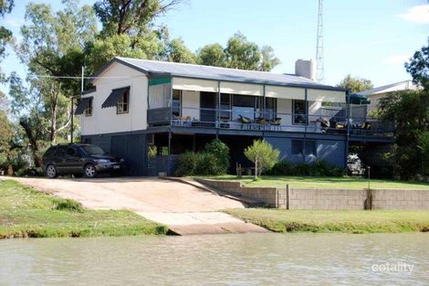 31 Pelican Point Rd, Morgan, SA 5320