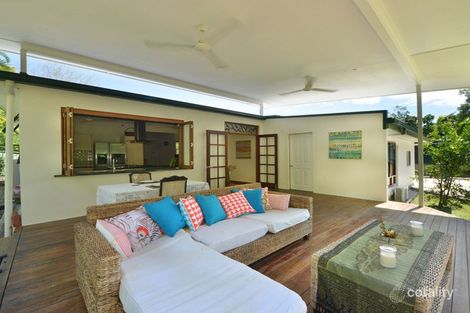 Property photo of 4 Byrnes Close Whitfield QLD 4870