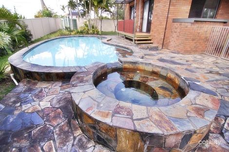 Property photo of 2 Moray Court Highland Park QLD 4211