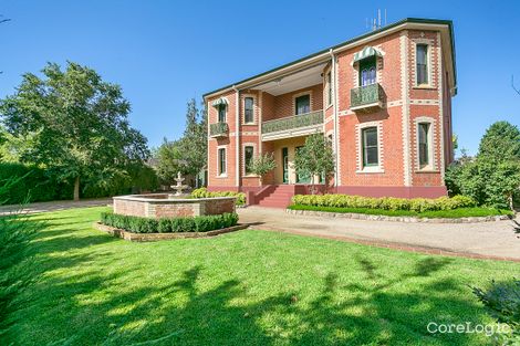 Property photo of 4 Allambie Boulevard Kelso NSW 2795