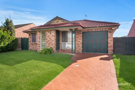 Property photo of 17 Rathmore Circuit Glendenning NSW 2761