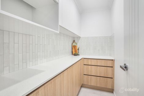 Property photo of 25 Beverley Boulevard Parkhurst QLD 4702